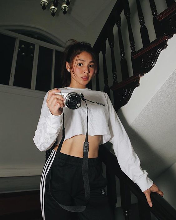 GenesisNadines's tweet photo. Hi @Twitter @TwitterSupport
We would like to request to give Nadine Lustre a  Twitter Topic under Entertainment > Celebrity Category. 

Thank you! I need 150 replies just copy &amp; paste!

#NadineLustre https://t.co/Nb01KtavV6
