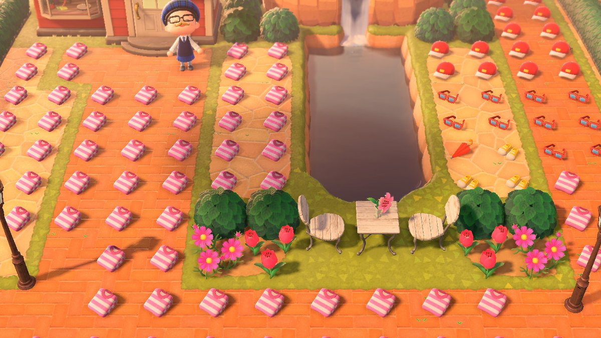 SmugMuggle_ACNH's tweet photo. Lots of free stuff! Shops are open! DM for Dodo Code if you want to come by! #AnimalCrossing #ACNH #NintendoSwitch #dodocode https://t.co/vW3tTWmpvo