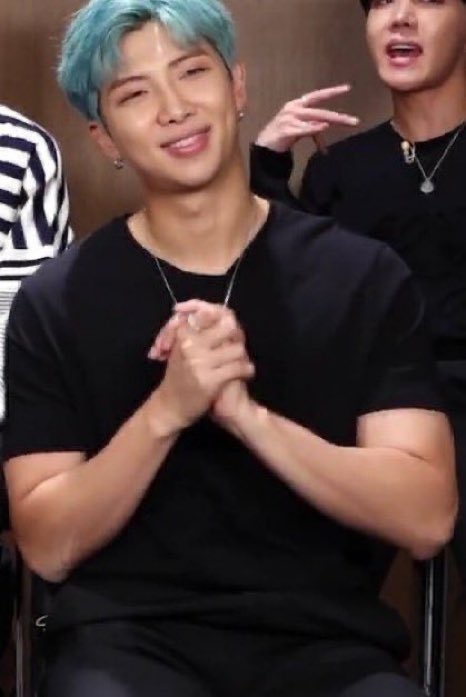 iSwoonforJoon's tweet photo. how to attack joon stans: https://t.co/K8FZyYInMV
