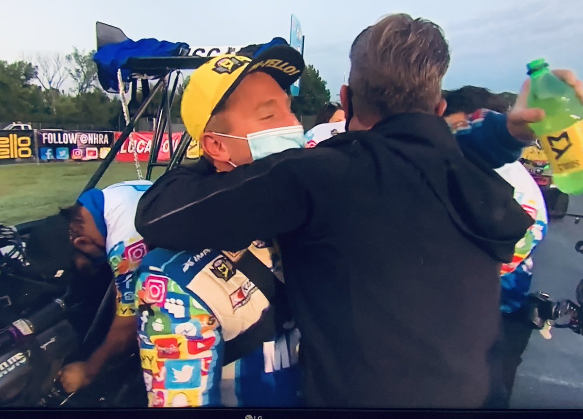 ELZZ101's tweet photo. @TheJustinAshley @NHRA @WFORadio @AmandaBusick #firsttimeWinner #Congrats #nitrotime @strutmasters @katmac801 @wst_photo @WFOJoe @NHRAReinhart https://t.co/M80tEh7vsv