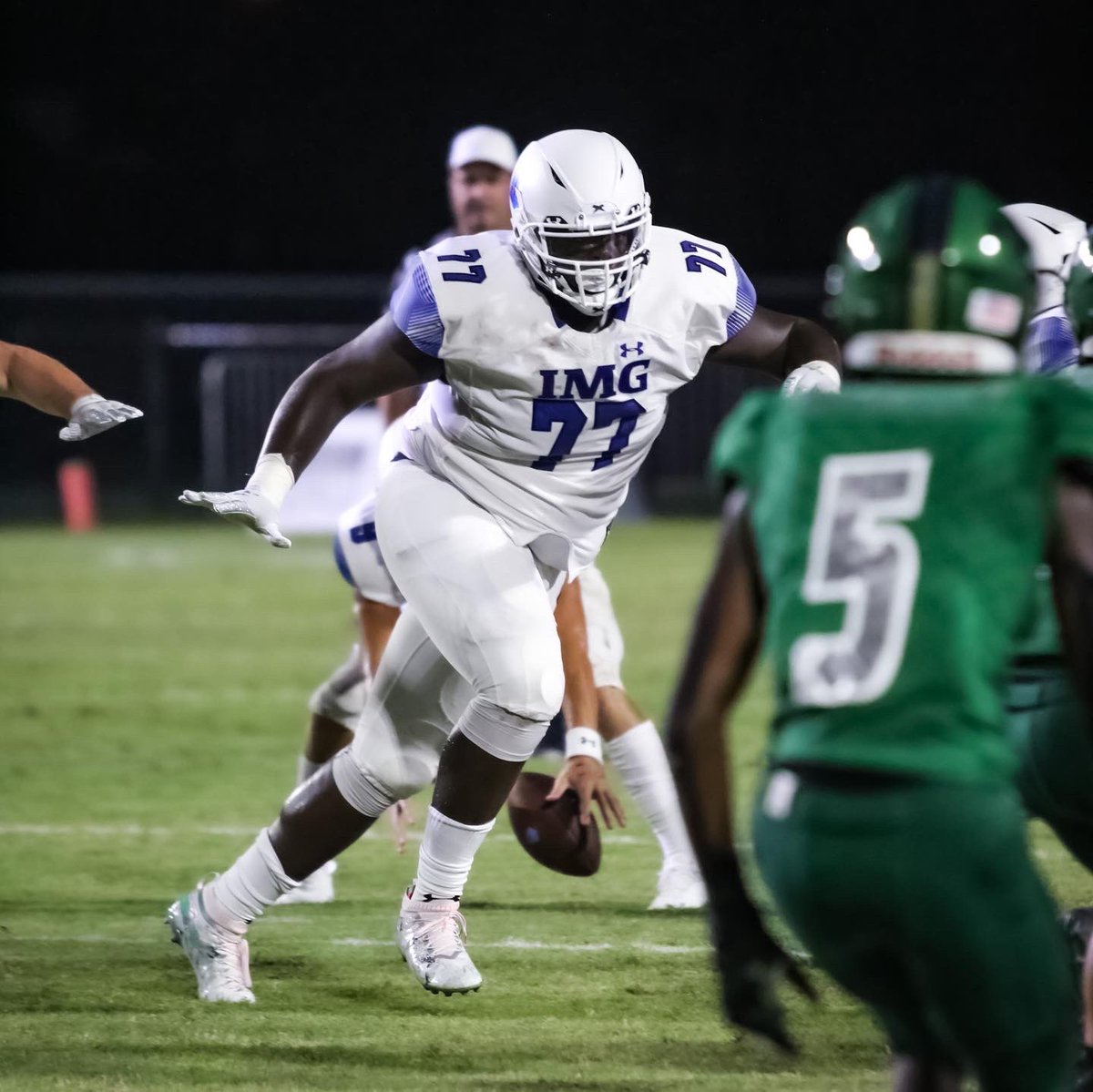 Knijeah Harris⁷⁷ tweet media