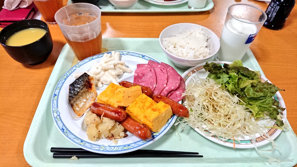 かわたく Ar Twitter I M At ホテル ニュー紅葉 In 吾妻郡 群馬県 T Co Fihrg35reb 草津温泉で湯治 O 1泊2食付で6 500円 人 朝晩食べ放題 おおるりグループに初めて泊まった 首都圏の避暑地 気温 前後でかなり涼しい T Co Nodihhwclo