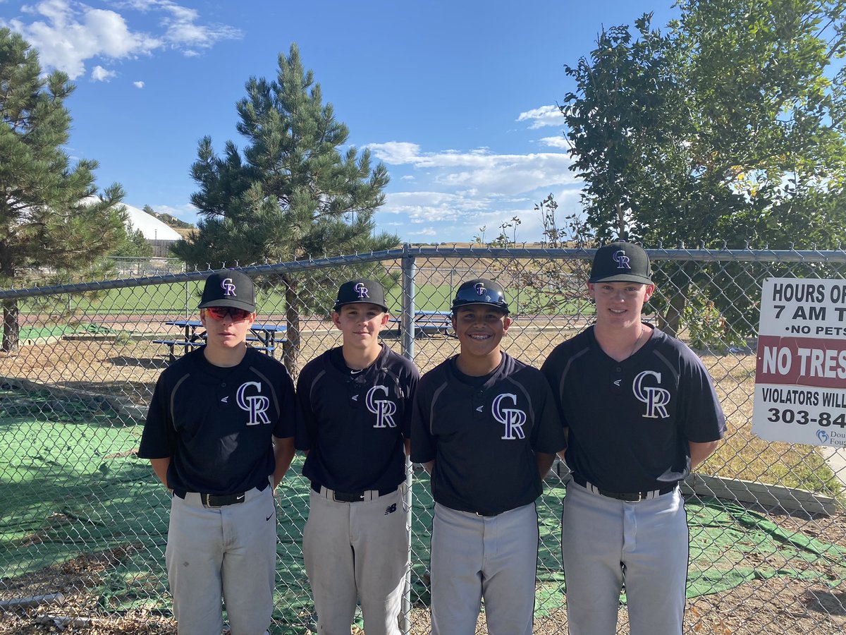 Scarpenter0904's tweet photo. Fun to watch these Erie boys representing the black and purple
#2024
#Big things coming 
@BaseballErie @ErieHSAthletics @Rockies https://t.co/hOQhGnUPtD