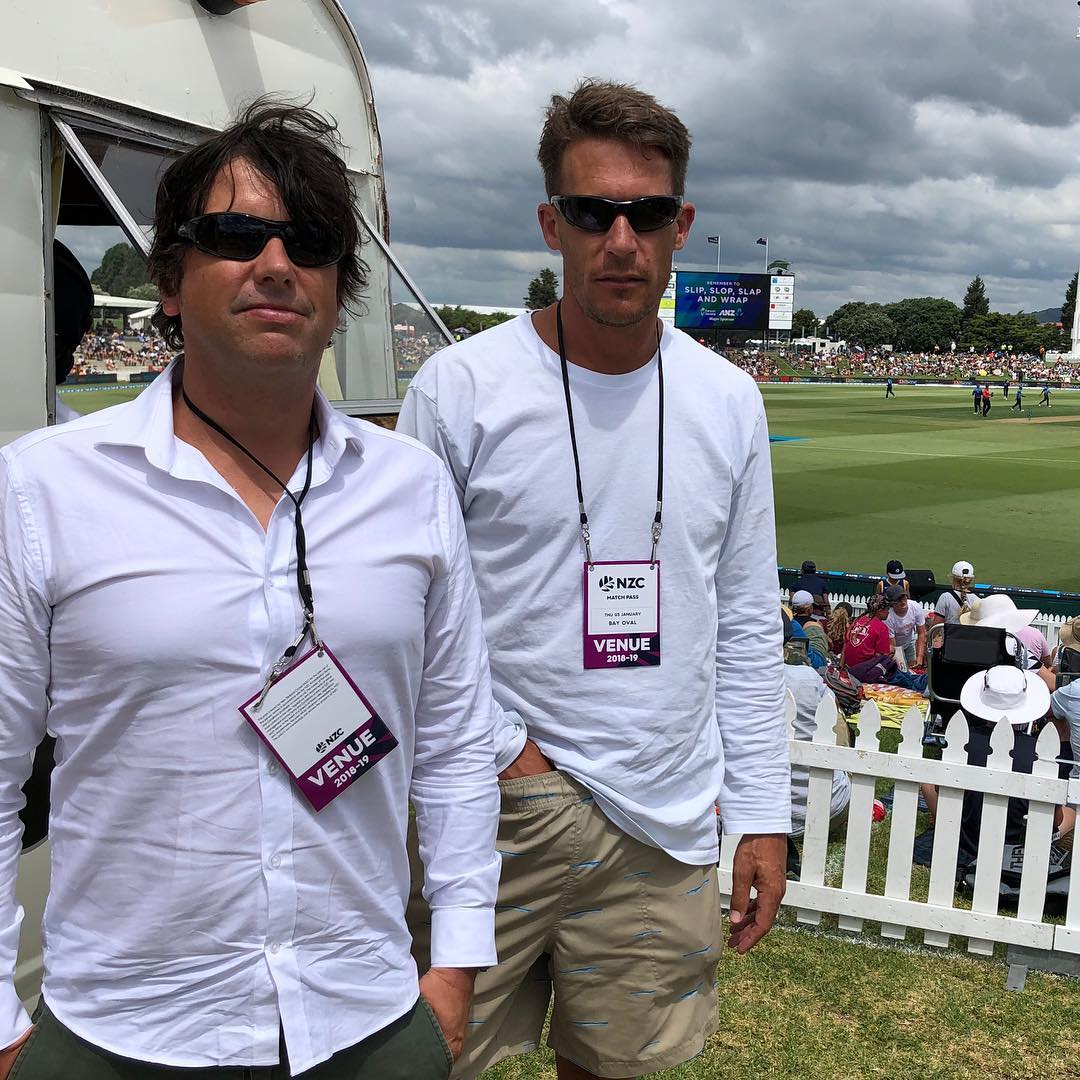 NZmeat1's tweet photo. Jeremy Wells is definitely smuggling a big dick
#7sharp https://t.co/M85CpZuD9Y