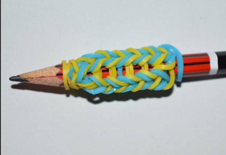 tinktt_'s tweet photo. @irumapiss @minnsdreaming pencil gang ✏️ https://t.co/uh21CGDzms