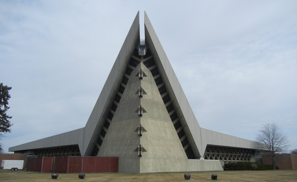 Congregation Shaarey Zedek was built in 1962 in Southfield, Michigan.It has been described as one of the "top 10 breathtaking places of worship" and "an erupting eternal flame into a concrete Sinai on the shoulder of Interstate 696"