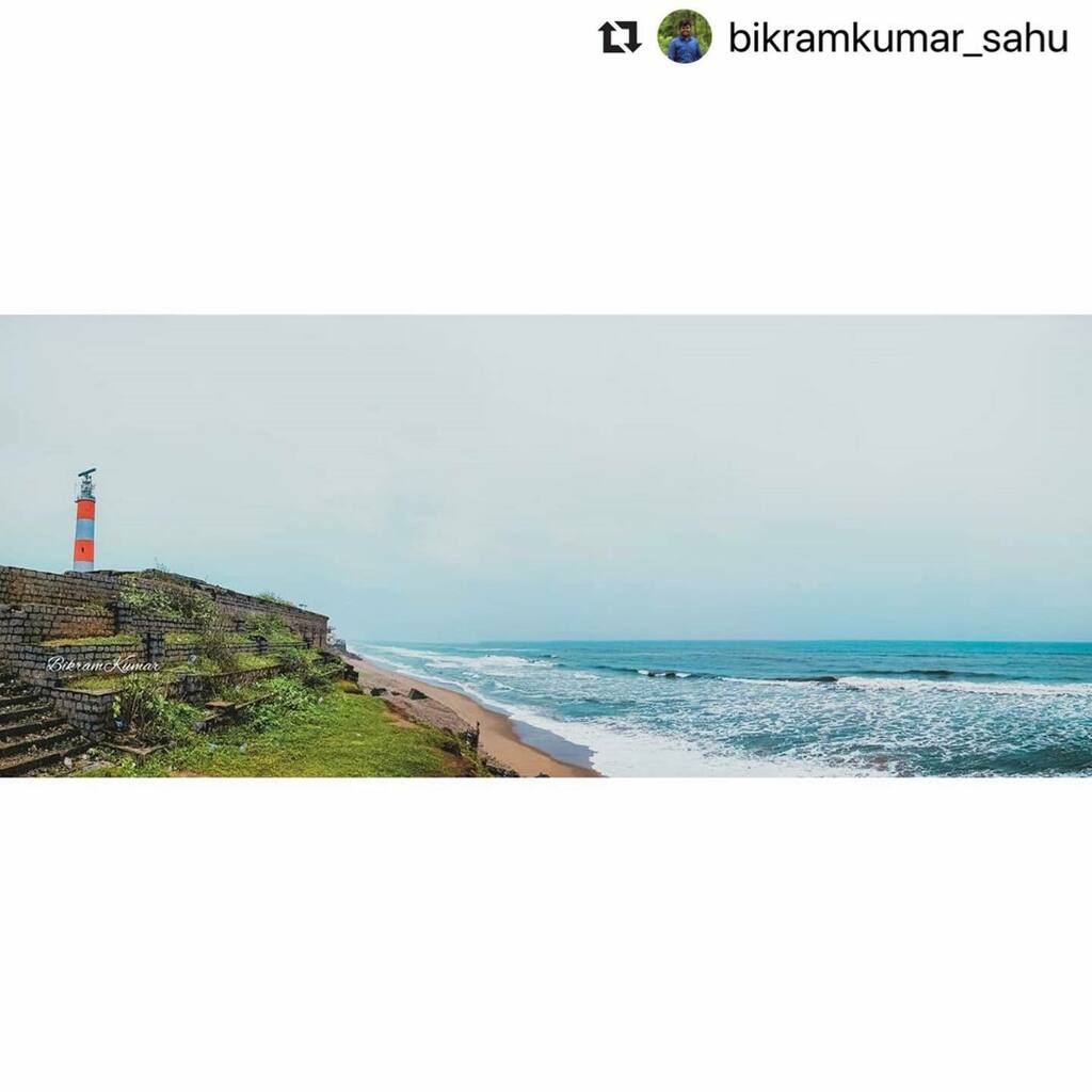 BBSRBuzz's tweet photo. #bhubaneswarbuzz #gopalpur pic courtesy @bikramkumar_sahu
・・・
To escape and sit quietly on the beach — that’s my idea of paradise🏖️❤️
📍Gopalpur Beach
.
#brahmapur #berhampur #gopalpur #mygopalpur #discoverbrahmapur
#lockdownscenes #emptybeach #eveningscene #scenicview … https://t.co/Czu2f3fFt6
