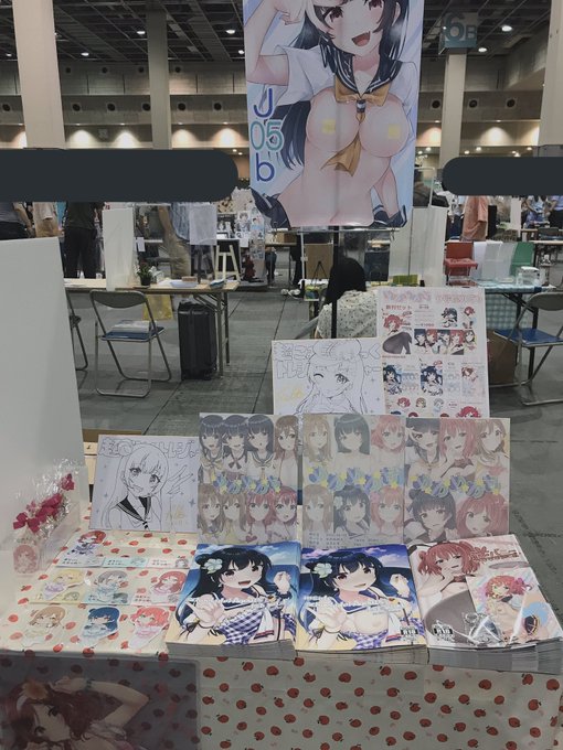 こみトレ設営完了しました!
色紙は1500円で置いてます〜 