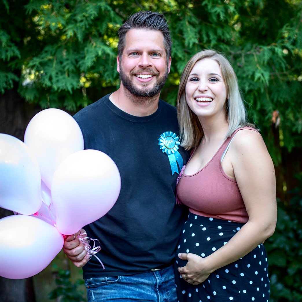 OttawaCruise's tweet photo. we’re having a GIRL 💕 https://t.co/uFXDh5WAB4