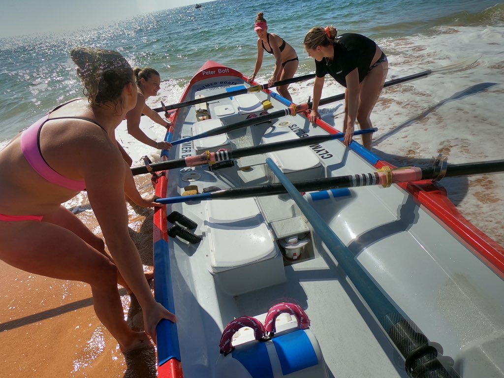 Georgie Rowe (@georgierowe12) on Twitter photo Took a few of the <a href="/RowingAust/">Rowing Australia</a> girls for a paddle down at Collaroy this morning. Beautiful morning for it Took a few of the <a href="/RowingAust/">Rowing Australia</a> girls for a paddle down at Collaroy this morning. Beautiful morning for it