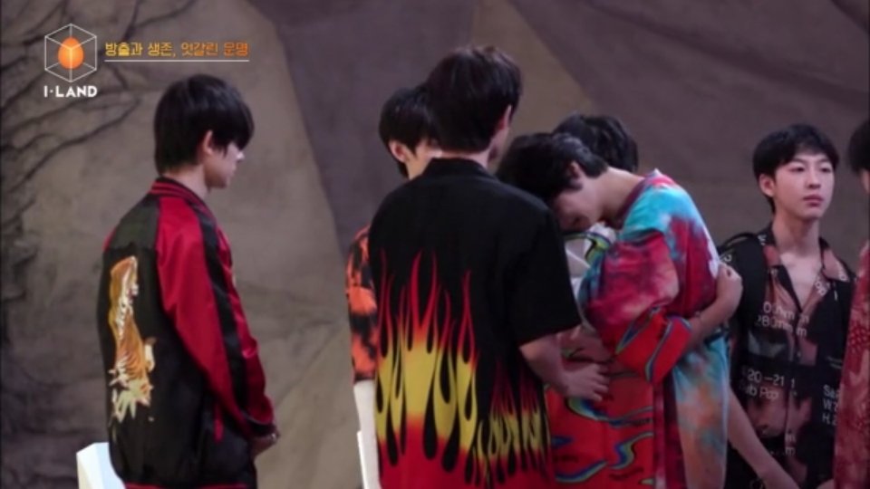 somdaymorning's tweet photo. N AGUENTO MAIS SABE
#ILAND #ILAND_EP4 https://t.co/bWKlgRaNZg