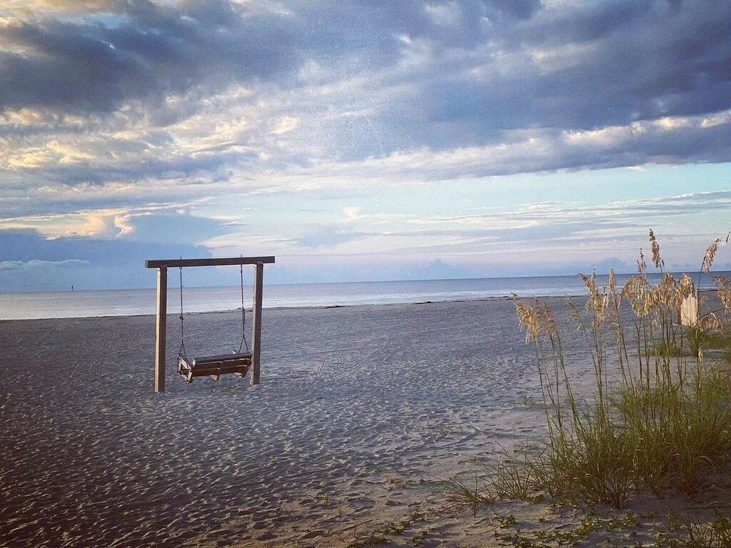 VisitSavannah's tweet photo. @ your beach swing buddy! #VisitSavannah [📸: @bford1102]⁠
.⁠
.⁠
.⁠
#VisitTybee #tybeeisland #tybeeislandga #tybeeislandgeorgia #georgiacoast #savannahsbeach #savannahga #savannahgeorgia #coastalgeorgia #coastalliving #beachswing #beachlife #saltl… https://t.co/kMVbWxZgtE https://t.co/Z9cyXWQ3WB