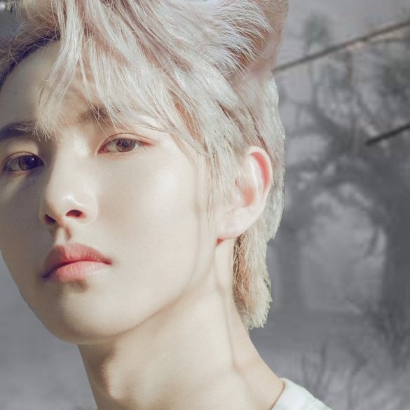 Aku masih baru sist/gan ada yg mau ngajarin ndak? 

Fambest? Dobrak aja dm
Mutual? Rt aja yaa 
Please dong yg lwt TL kalian jgn diskip tolong bantu RT 🥺

#roleplayerindonesia #roleplay #roleplaykpop #roleplayerkpop #roleplayerindo