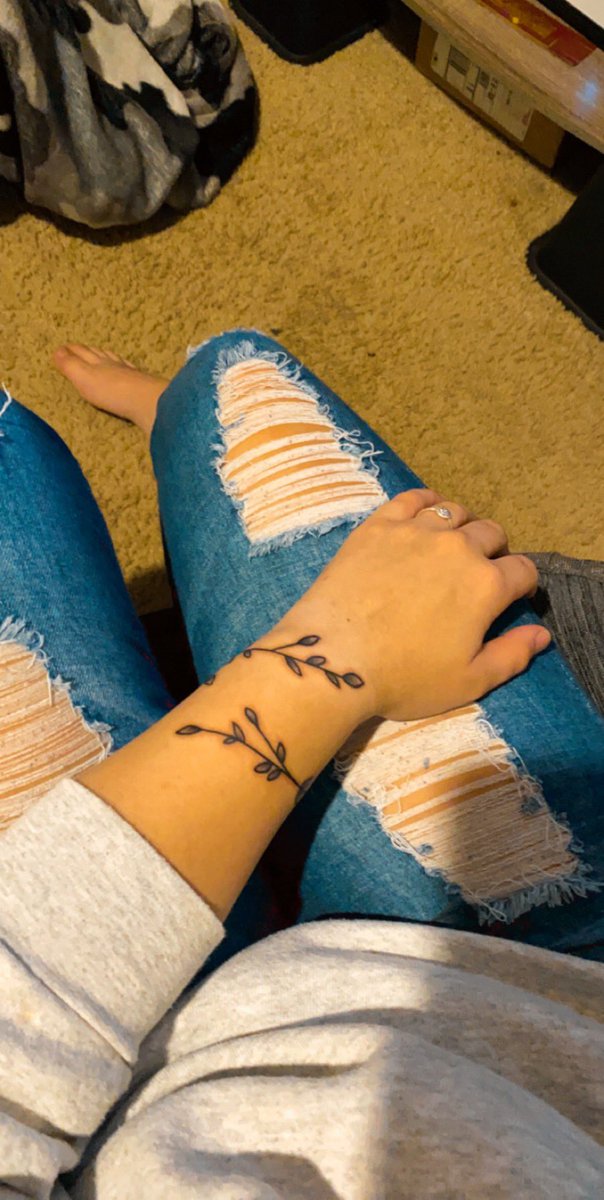 poolekimberlye's tweet photo. Don’t be sad, go get a tattoo! https://t.co/OC1dbLNw91