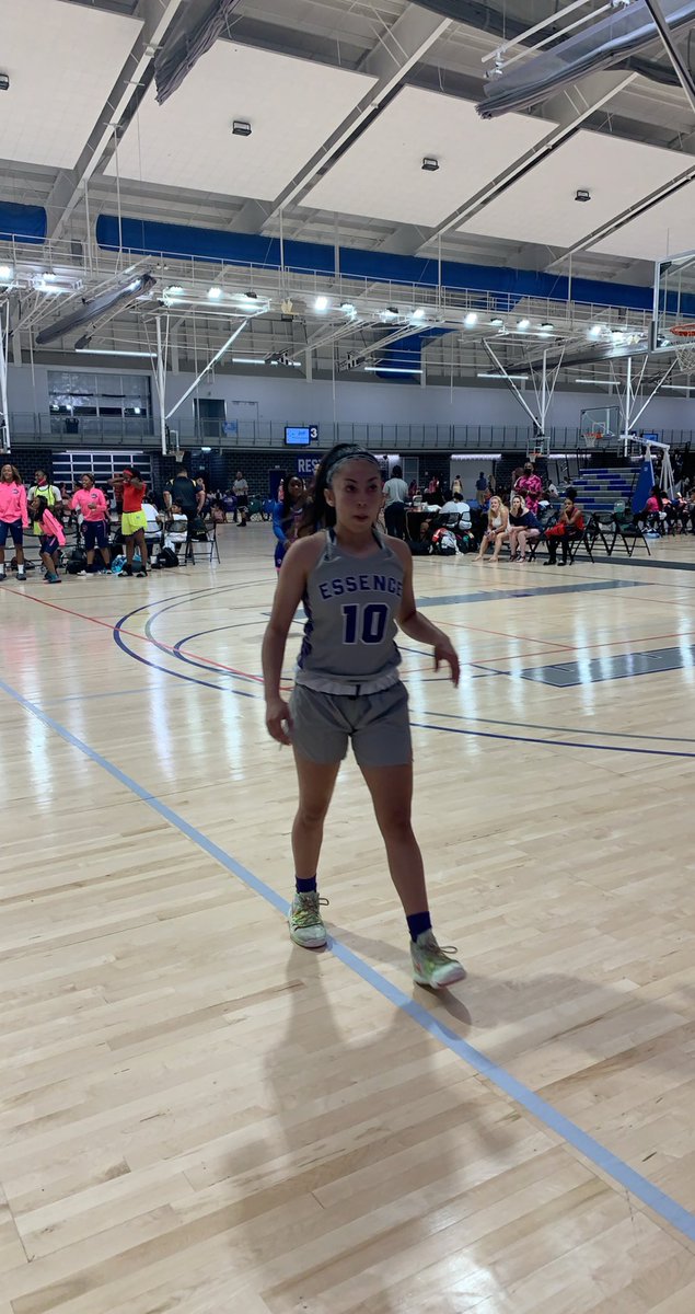 Back to back 3’s <a href="/EssenceGirlsBB1/">Essence Girls B-Ball</a> WheelerKids Silver Savannah Arroyo.  <a href="/EssenceGirlsBB1/">Essence Girls B-Ball</a> on 8-0 40-34 #watchLIVE #CapitalCool