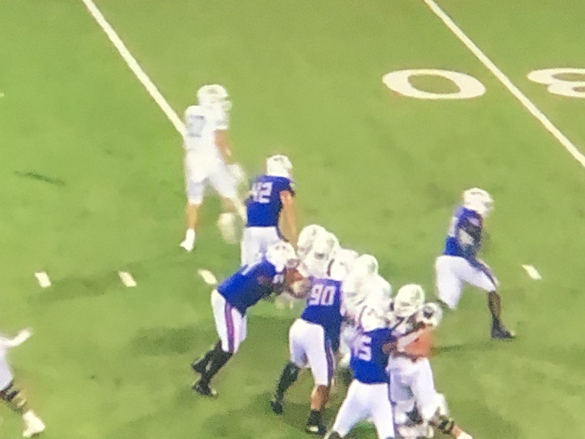 treypalacol's tweet photo. My boy @_jakeroberts7 first catch going for a first down!!! #MeanGreen #Timberwolve #PalacolPEKids #Ohana https://t.co/Iz39SGRZhI