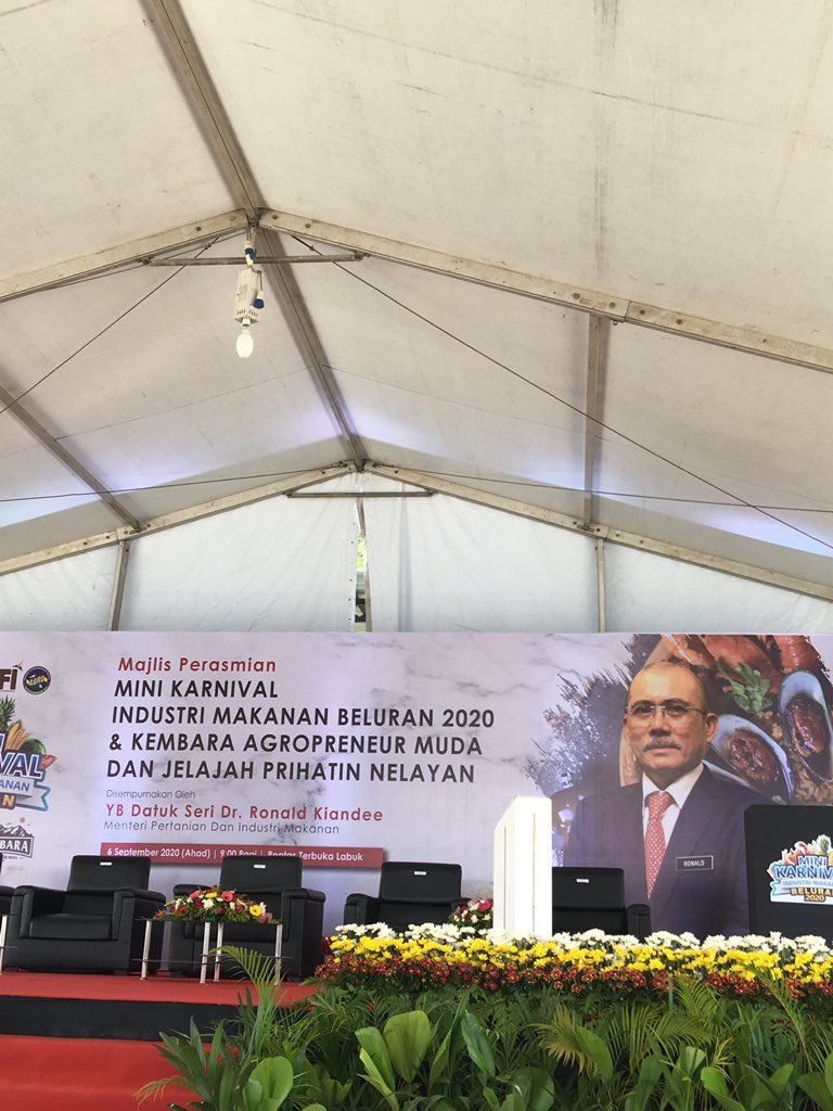 zarinalkim's tweet photo. Jom ke Mini karnival Industri Makanan Beluran https://t.co/4FAu98LwIX