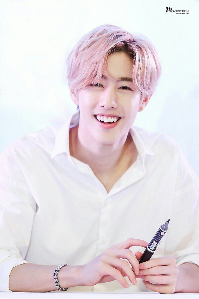 Marktuan shining smile a needed thread. — BEAUTIFUL SMILE FROM MARK TUAN SHINE YOUR SUNDAY —