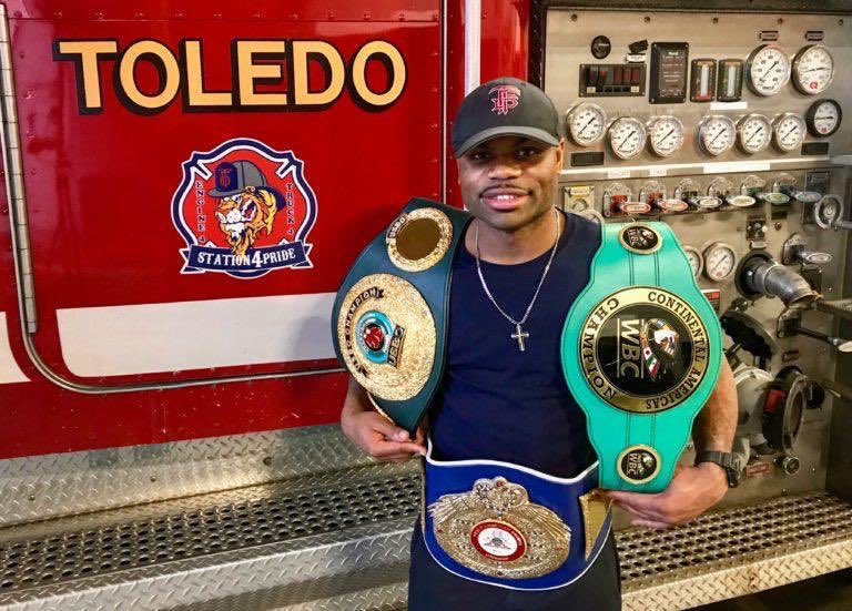 ToledoFire's tweet photo. #ToledoFirefighter | Pro Boxer Dre Ware enters the ring tonight with a little extra motivation in honor of fallen @ToledoPolice Officer Anthony Dia who was killed in the line of duty on July 4, 2020. #thinblueredline #toledofire #toledopolice #tellmyfamilyilovethem https://t.co/zqSeCWnYGm