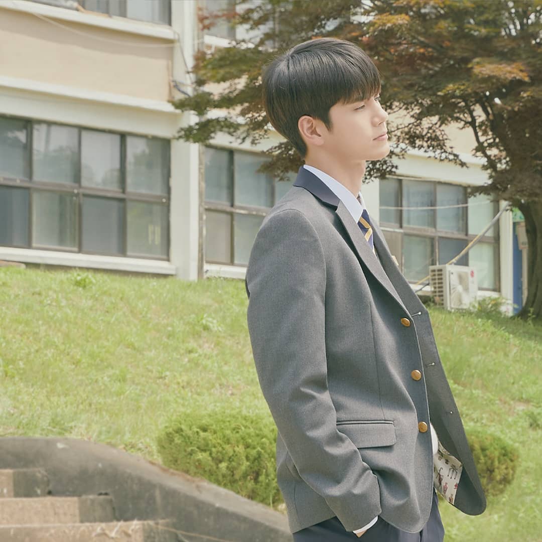 0hMy0ng's tweet photo. Lee Su ♡ 
#옹성우 #OngSeongwu #경우의수 #MoreThanFriends #이수 #LeeSu https://t.co/voYa3PR1Bs