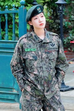 7. You can be anything on parallel universe world.Jeong Eun Kyeong and Jeong Hyo Jin as Republic of Corea Army for  #TheKingEternalMonarch