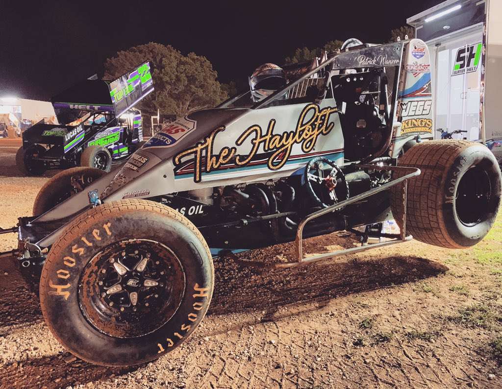 LSR_Racing's tweet photo. Heat race winner from 4th! Even better, Slater Helt won both his wing heat and his non wing heat, so we are 3 for 3 in heat race wins tonight on @landonsimon24 tuned race cars ππΌ #LSLucas #ItWorks https://t.co/GsYBjwB5R8