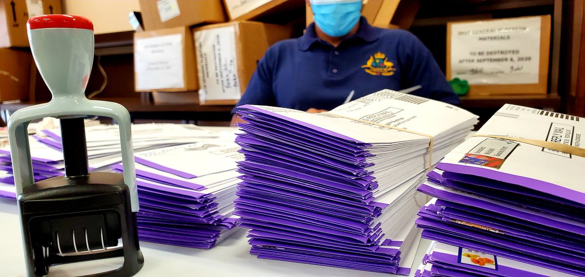 777Vote's tweet image. Keep 'em coming...📥
137,460 Mail-in ballot apps processed. 📬 Deadline: Oct 20
📲 Text VBM to 77788
#YourHealthYourVoiceYourVote
*
Sigan mandando...📥
137,460 Solicitudes procesadas. 📬 Plazo: 20 de oct
📲 Envie mensaje de texto con las letras VPC al 77788
#TuSaludTuVozTuVoto