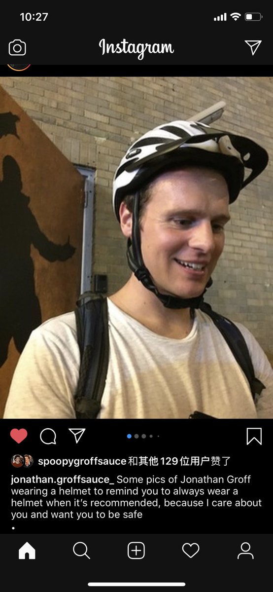 realRay_'s tweet photo. I was cycling along the river n I saw a foreigner who was cycling too with a helmet 
n he had the same figure as Jon 
I felt like he was Jon jus like the picture shows 
that was really sweet 2 have a ride with “Jon” https://t.co/pKWtZDY0QR