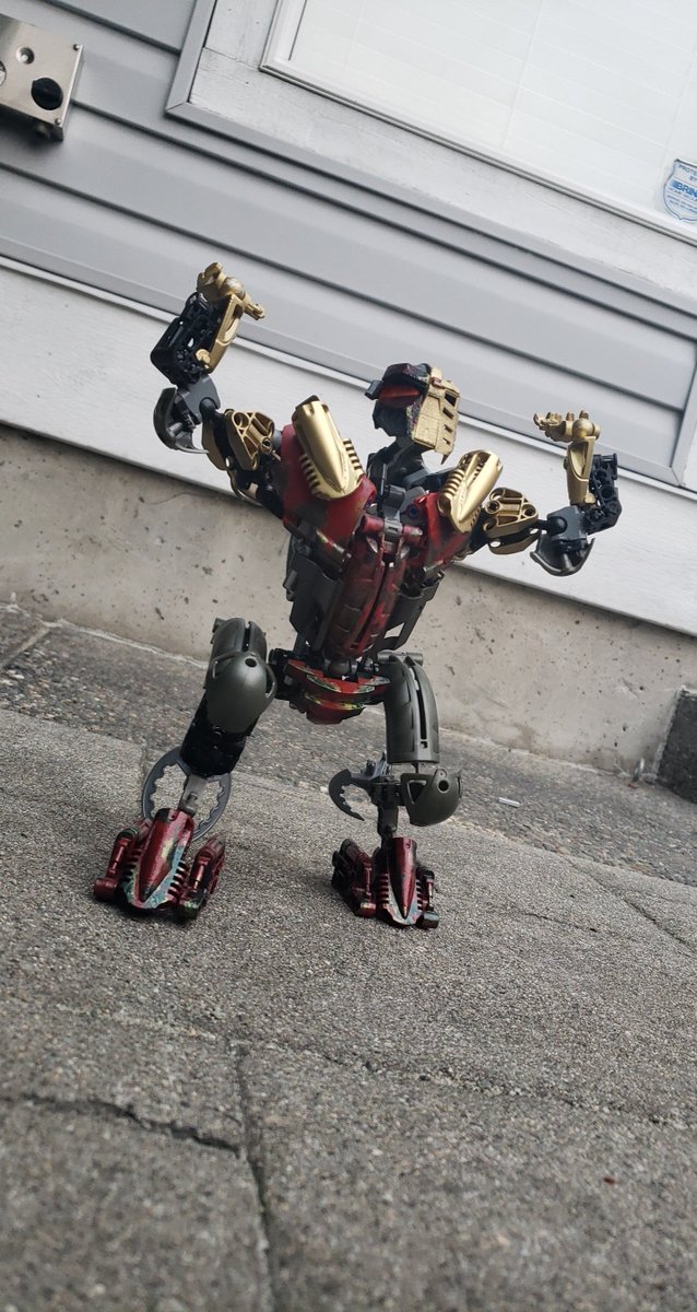 MocsNui's tweet photo. Light has revealed the will of mata nui, our brother must be awoken
#makuta #takanuva #takutanuva #maskofshadows #maskoflightmovie #mirimax #lego #bionicle https://t.co/63esAxLGGH