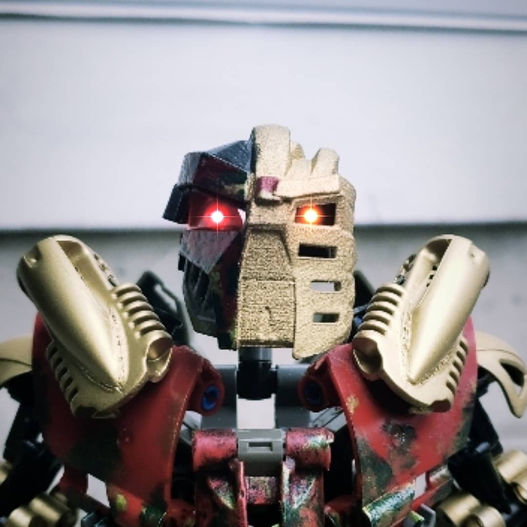 MocsNui's tweet photo. Light has revealed the will of mata nui, our brother must be awoken
#makuta #takanuva #takutanuva #maskofshadows #maskoflightmovie #mirimax #lego #bionicle https://t.co/63esAxLGGH