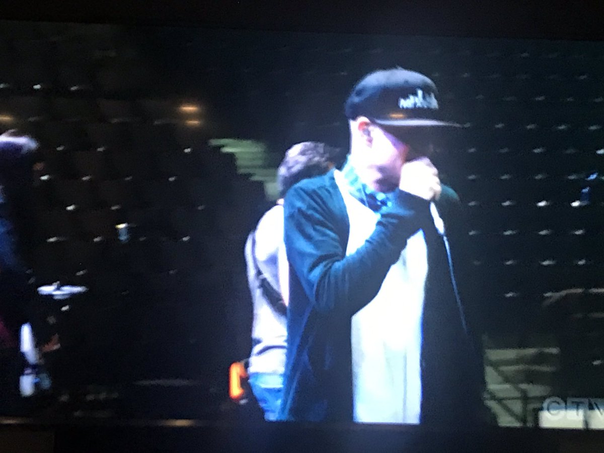 sydenhamkennedy's tweet photo. Anyone else watching @thehipofficial #LongTimeRunning for the umteenth time? https://t.co/UStoWcthbt