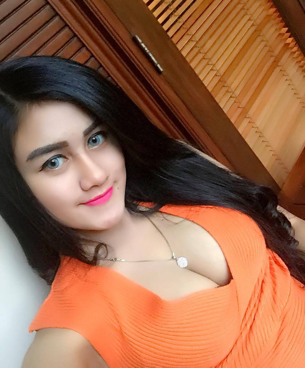 Devi14106360's tweet photo. #colmek
#rahimku 
#BandungBirahi😂🤣🤣🤣 https://t.co/nGHsMKuJhR