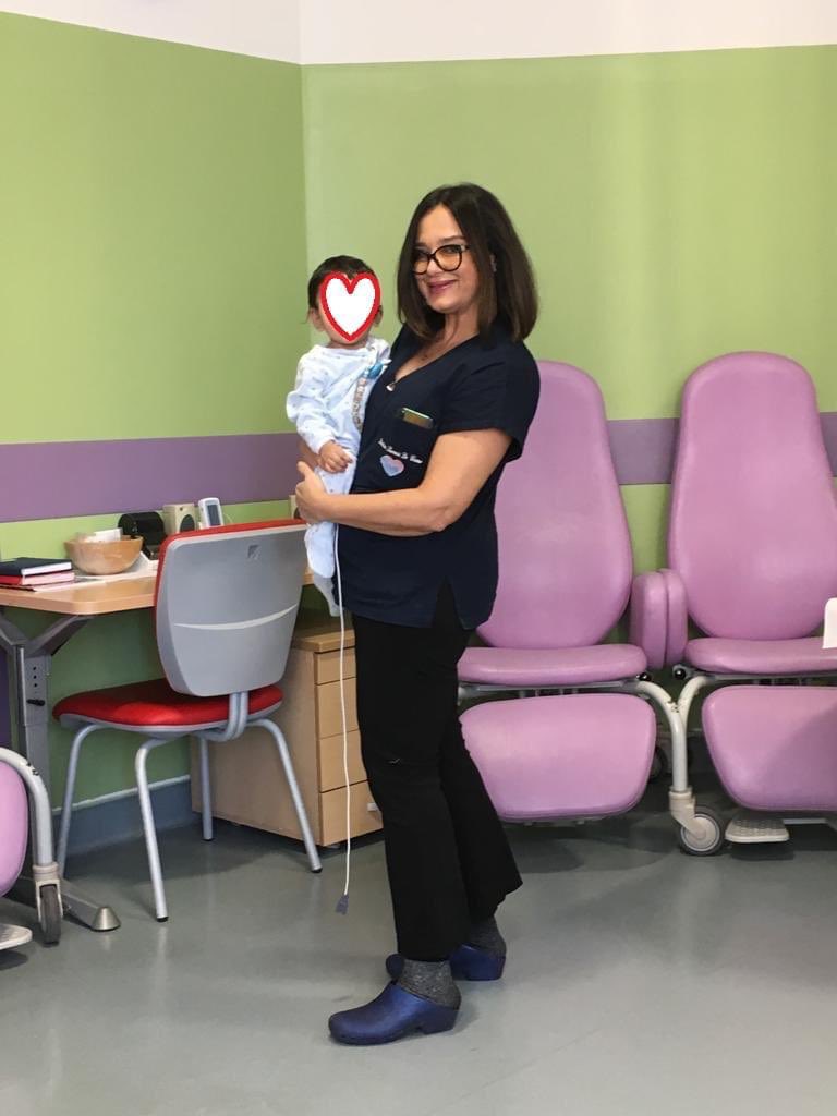 L’UTIN di Taranto (Unità di neonatologia e terapia intensiva neonatale) si rafforza con la dott Lucrezia De Cosmo, che domani prenderà servizio all’Ospedale Ss. Annunziata. Garantire la piena funzionalità dell’UTIN è un compito che sta a cuore a tutti. 
➡️ facebook.com/53505098083/po…