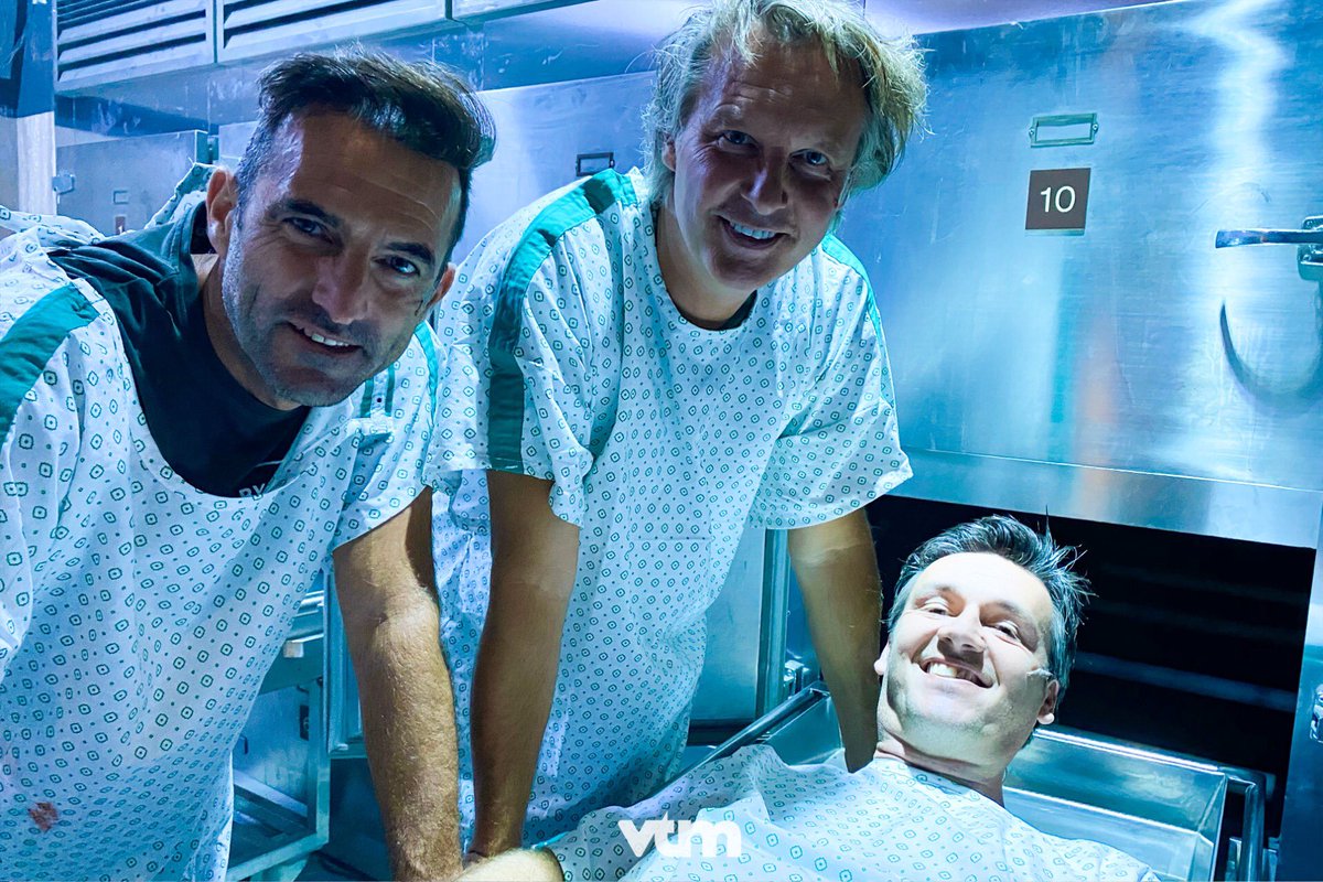 Vanavond kan je op <a href="/VTM/">VTM</a> kijken naar het nieuwe seizoen van #decodevancoppens waar <a href="/romeosofficial/">De Romeo's</a> het opnemen tegen #K3. De uitzending is om 19u55. Foto: <a href="/VTM/">VTM</a>.