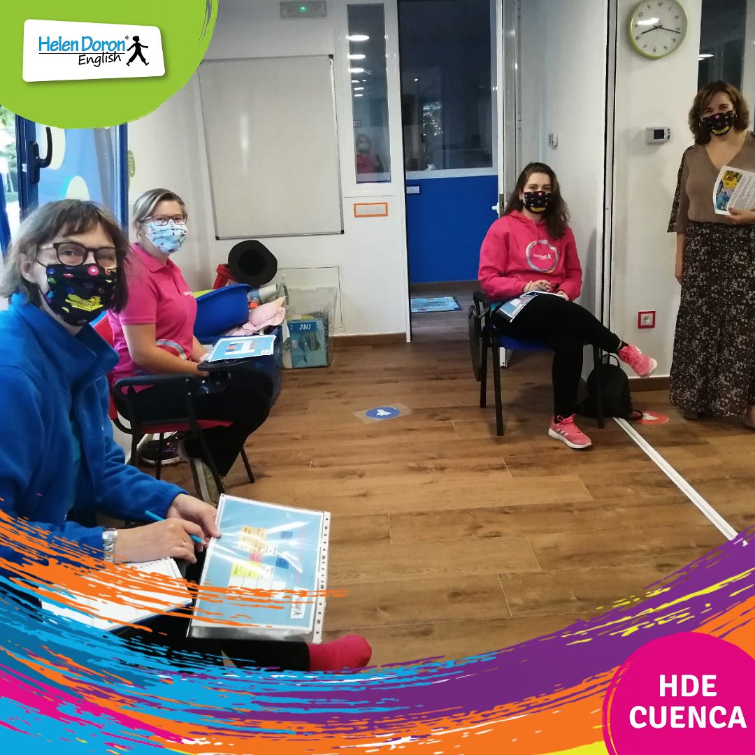 helendoroncuenc's tweet photo. 👩🏫Teachers listas para reencontrase con vosotr@s!🤗
📑En nuestro centro contamos con protocolo de actuación para garantizar la seguridad de tod@s.
🙌Os esperamos🤗
#teamwork
#helendoroncuenca
#backtoschool #returningtolearning #educamoseningles #educamosenvalores #cuencaspain https://t.co/V4z4hI44XC