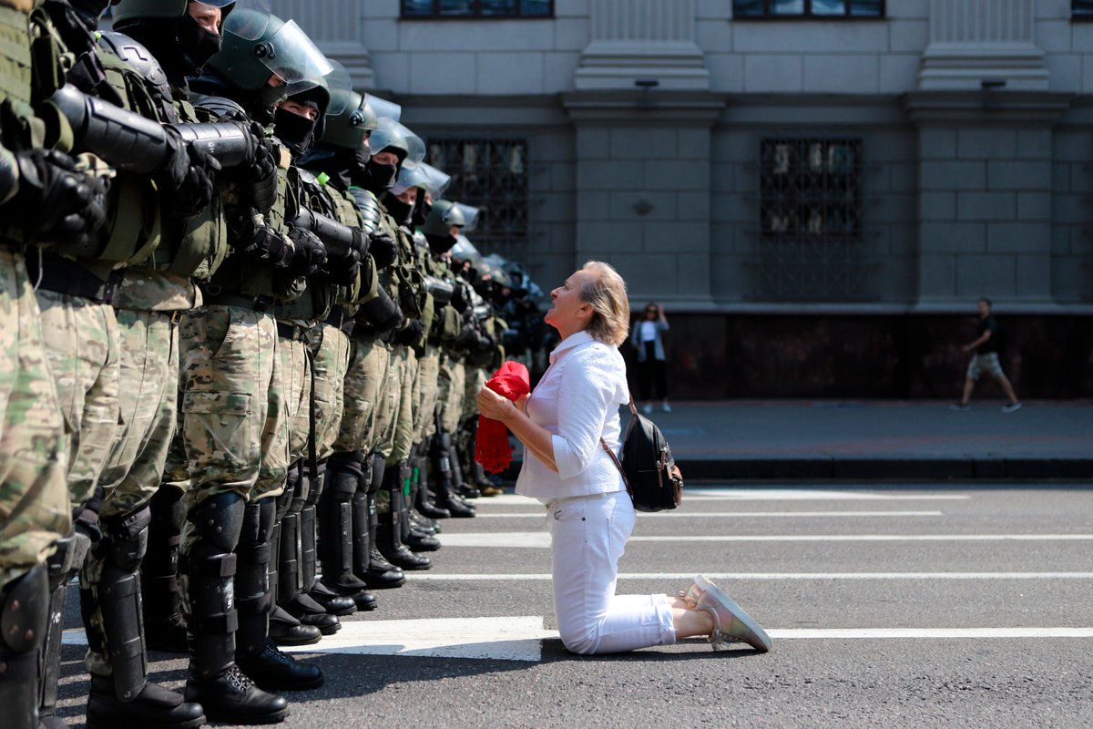 Human Rights Watch tweet media