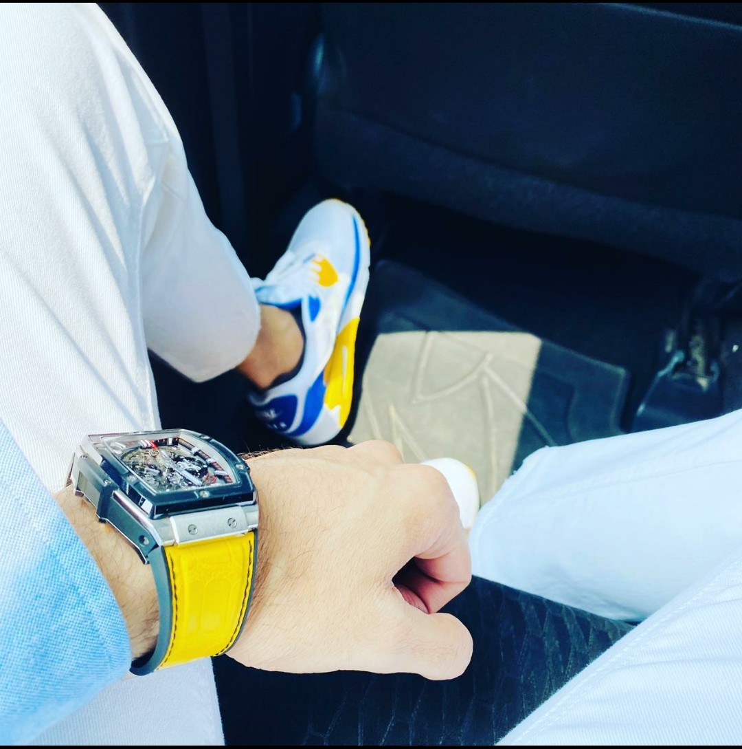 AtitGandhi's tweet photo. Meeting mode on! Keeping my business date for the 6th of each month in Delhi! #atitgandhi # packagingexpertforfmcg #sundaysunshine #businessisfun #delhidiaries #workhardplayhard #workinstyle https://t.co/kkJq8f788A