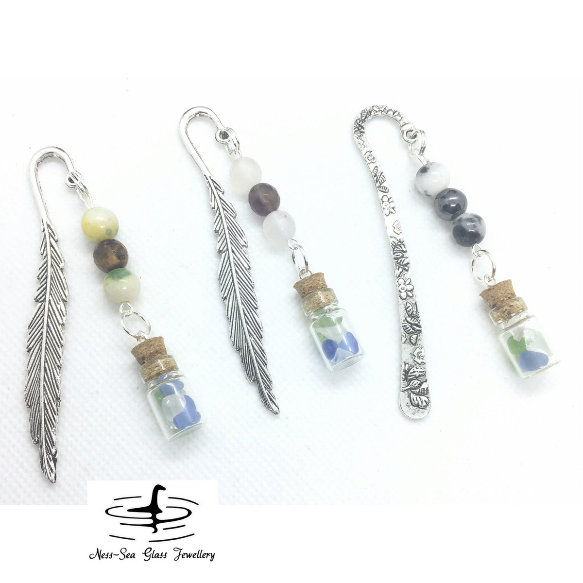 Ness_SeaGlass's tweet photo. It’s #ReadABookDay 📚
Celebrate with 15% off all Loch Ness Sea Glass Book Marks (mini & large)
Made exclusively with Sea Glass from Loch Ness, they are gift boxed & can be personalised 🦕
Use code READABOOK -ends midnight 6/9/20
https://t.co/yDI5BzoudH
#ukgiftam #mumsatworkhour https://t.co/YbaNRsD5k8
