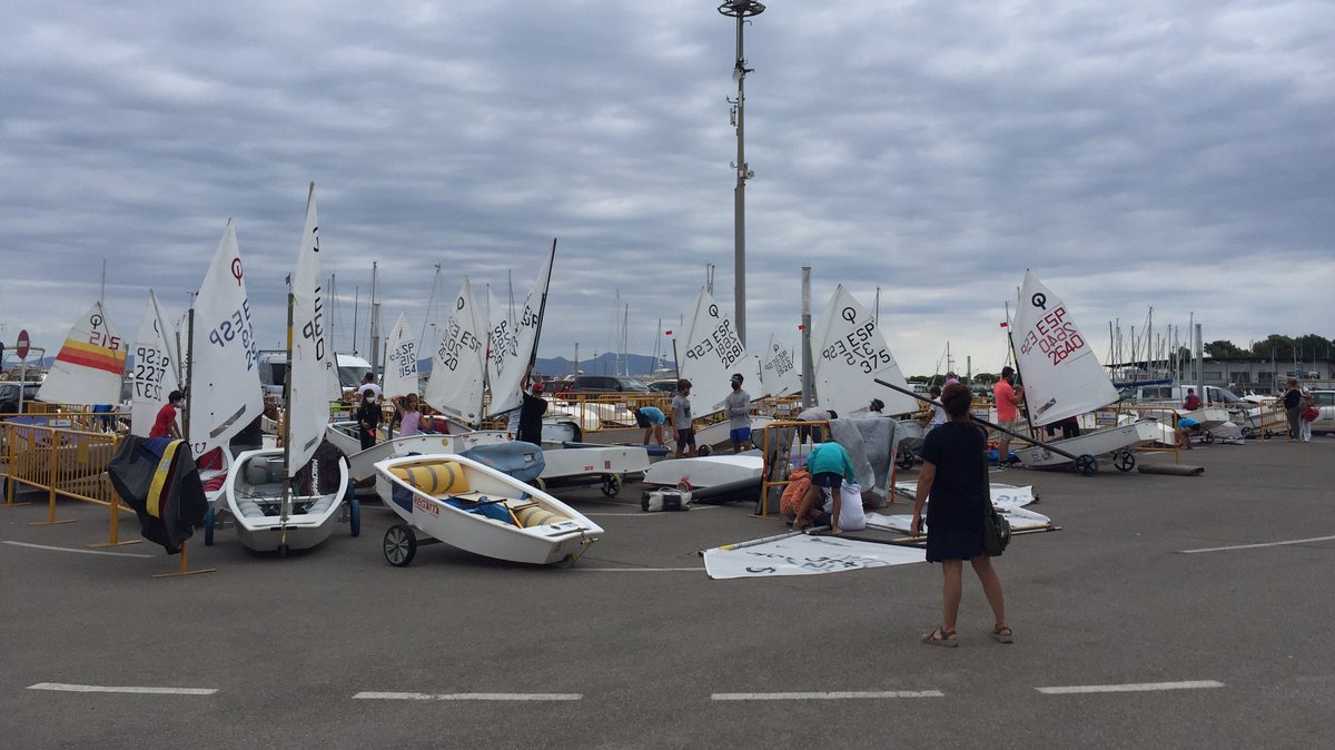 nauticescala's tweet photo. Bon dia #atena2020 ! Comencem un nou dia de regata amb la previsió de meteo d’avui @vela_cat @canal10emporda #regates2020 https://t.co/Hh6rbNpvXg https://t.co/ZjvERGKCUz