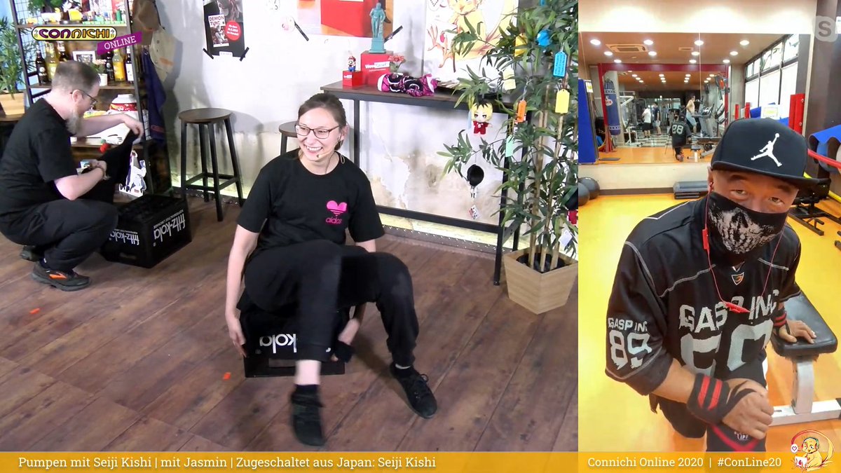 matsu009's tweet image. 海外オタクイベントの配信インタビューで筋トレ指導するアニメ監督は実在した！ #ConLine20 #アニメ監督とは #岸誠二監督大会3位入賞おめでとうございます
twitch.tv/connichi_live