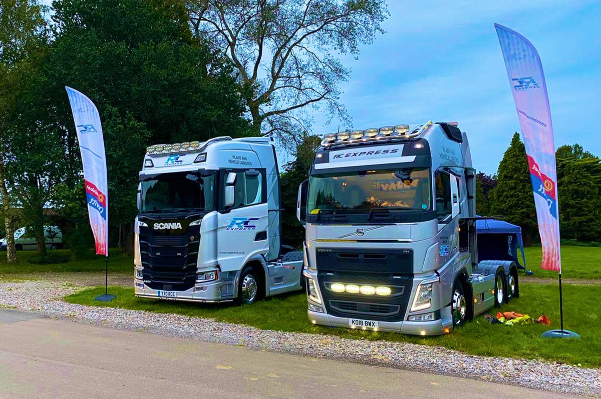 RCEVehicleMoves's tweet photo. Flying the @RCEVehicleMoves flag @Truckfest_Live https://t.co/zMllmij4kV