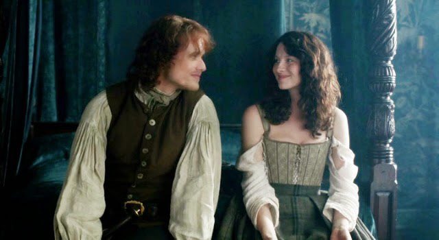 ChaoticOctopus's tweet photo. “I’d hardly tiptoe in here as a boy, so sacred was the Laird’s room... I’d dream of the day it’d be mine.”
“It is yours now, Jamie.”
“Ours.”
**Claire screaming internally**
#OutlanderWeeklyWatchParty #Lallybroch https://t.co/49kcBQkU9T