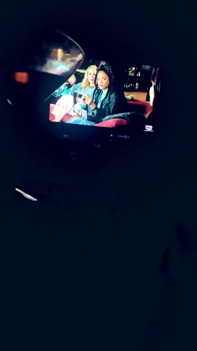 SipWatchTweet's tweet photo. Am am I sipping  a @WhistlePigRye Manhattan and watching #Oceans8 on @TBSNetwork? Yes. Yes I am. P.S. @rihanna killed her role in this. #sipwatchtweet #whiskey https://t.co/Dev6jxRTrf