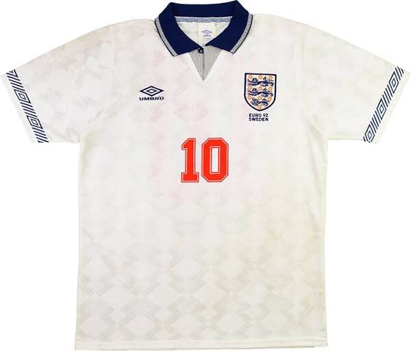 KitKulture's tweet photo. Fantastic Four ๐ฅ
โข
Ada jersey Inggris terbaik lainnya versi kalian?
#TheNextBigThing #FootballDailyDose https://t.co/yib6OJtarf