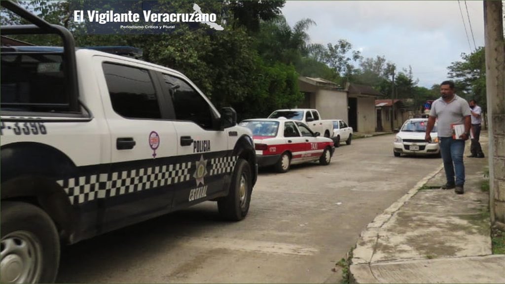 Aveefeniix's tweet photo. ENFRENTAMIENTO Y RAFAGUEO entre sujetos con armas largas en #RafaelDelgado, deja UN HERIDO, alias “La Tuza”

https://t.co/vcSzrkqEUq

#Veracruz #CórdobaVer #Orizaba #Verfollow #Xalapa #Tuxpan #PozaRica #Coatza #Minatitlán #LasChoapas #Acayucan https://t.co/jXJyAJ31mU