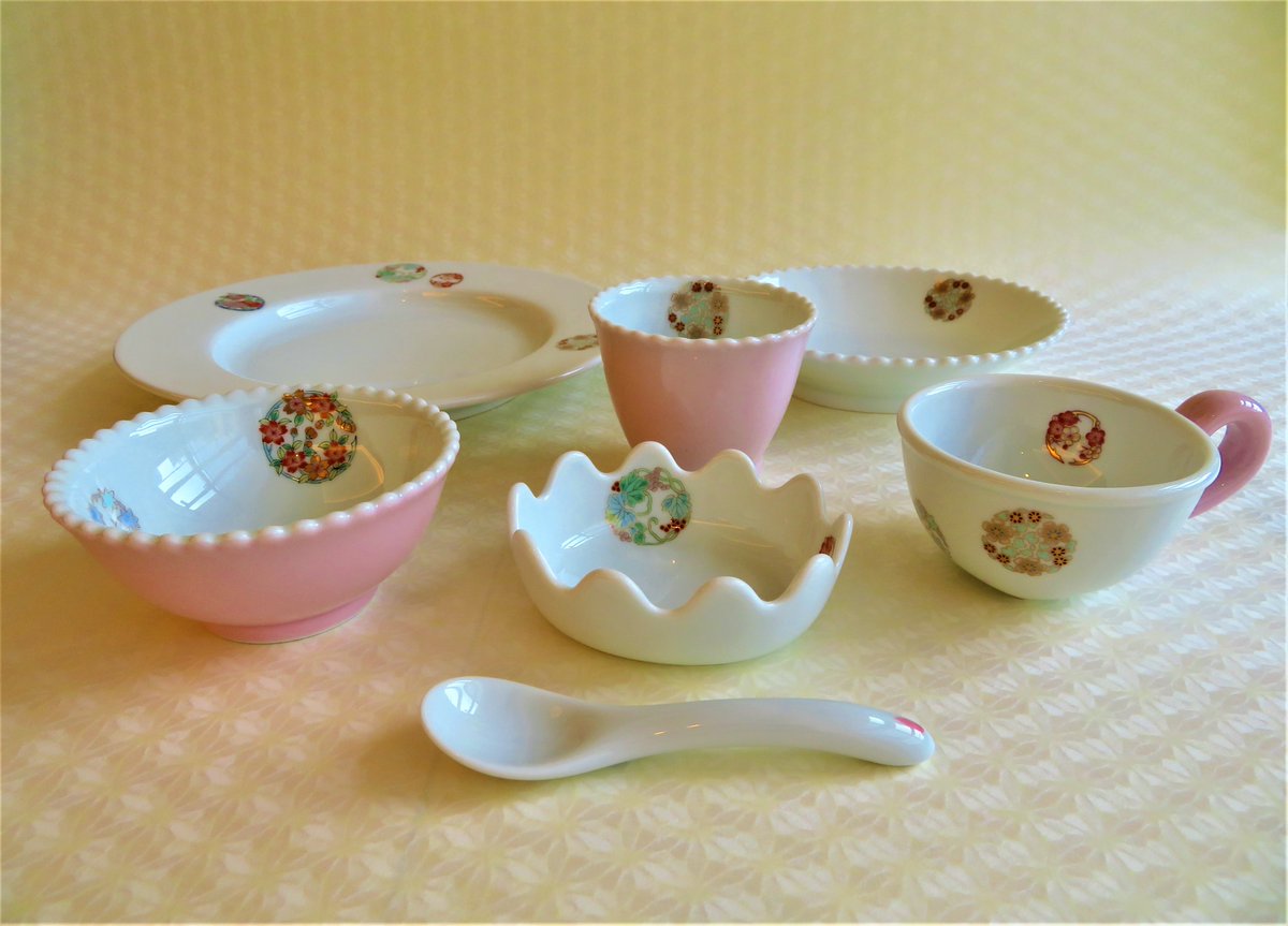 宮内庁御用達の深川製磁様と水天宮のコラボレーション企画でこの度