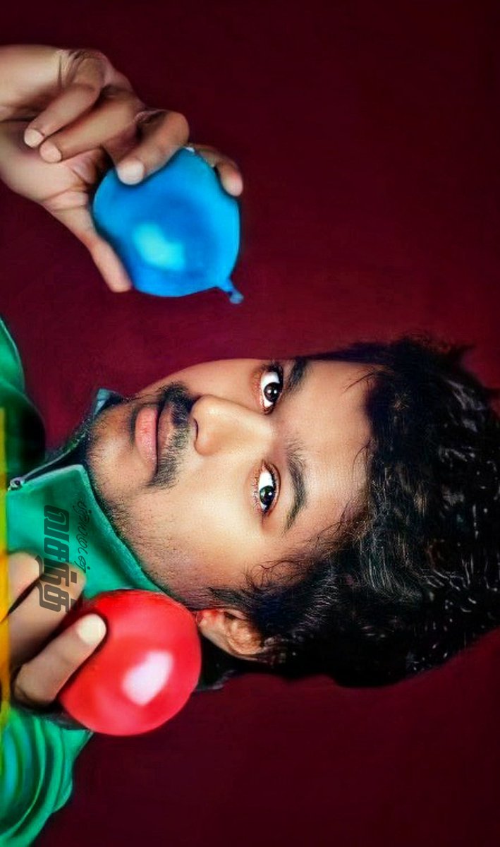 PVasanth_Offl's tweet photo. No Matter What Happens In Your Life,
U Can Alwaysss Start Over.. ✌️😎🔥🔥😍
#Thalapathy #DocomoAd #HDstill #TheStyleSamrat
@actorvijay @kumarvijayac @AnandaArk @m_gajan
#Master https://t.co/rjQ5bTwZXo