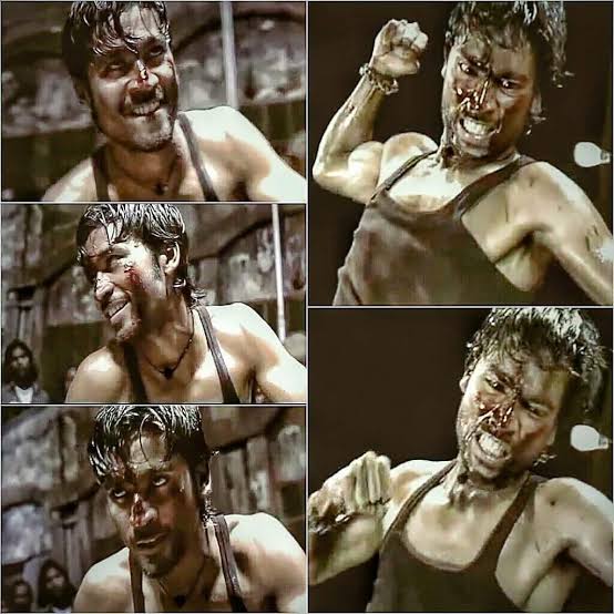 BlackList_Offl's tweet photo. படிக்காதவன் படத்தோட டைட்டில் கார்டு பிஜியம் ல வேற லெவல் அஹ இருக்கும் 🔥

அப்புறம் படத்தோட கிளைமாக்ஸ் சண்டை காட்சி தனி பேன் பேஸ் ஏ இருக்கு  இப்பவும்...

@SunTV
#PadikkathavanOnSunTV 
#JagameThandhiram https://t.co/648Kk145h4
