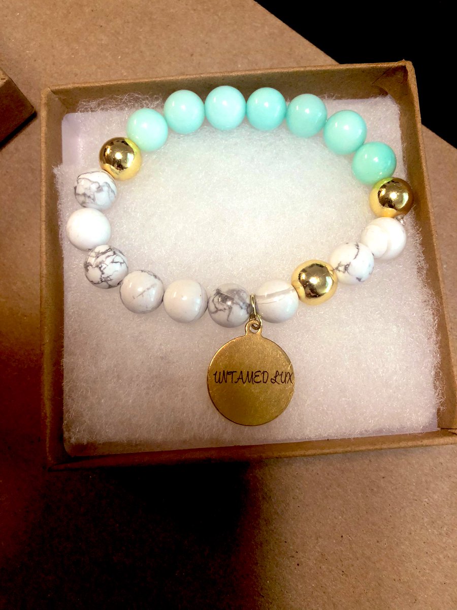 Reese805's tweet photo. Untamed Lux - My jewelry boutique on Etsy  IG: untamedlux               https://t.co/1Zi9ERH138 https://t.co/qLKzRSVjZ0