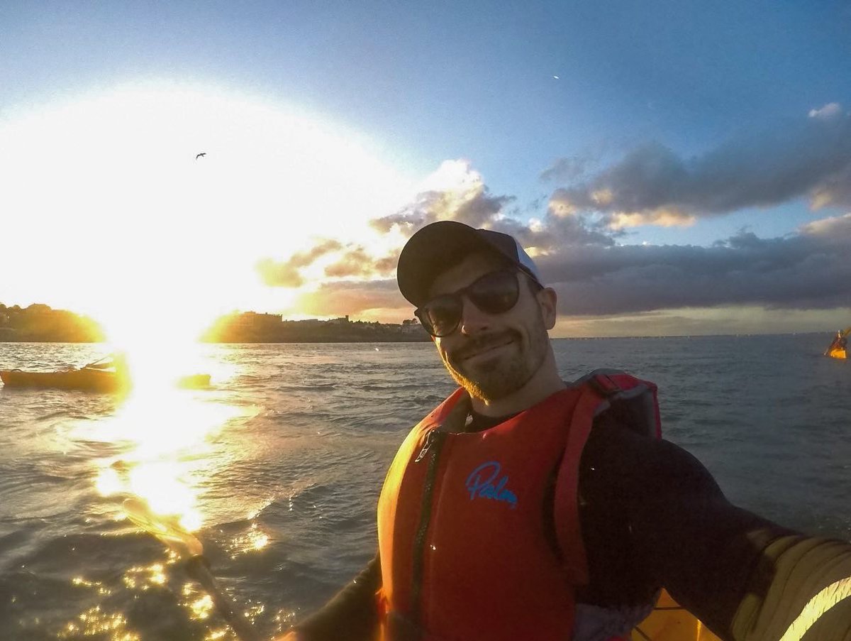 JanetCashin's tweet photo. #SunsetKayak around Bullock Harbour and a historic tour of #DalkeyIsland thanks to @kayakingdotie... #DiscoverDublin π₯° https://t.co/7QsOZTGzUG
